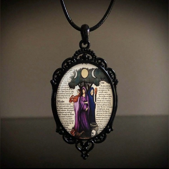 “Maiden, Mother, Crone” Hecate Triple Moon Greek Goddess Magic Cameo Necklace - Picture 8 of 13
